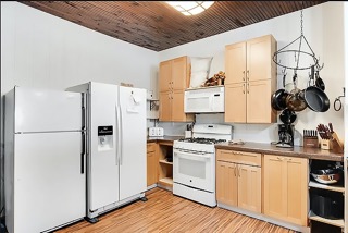 rental photo